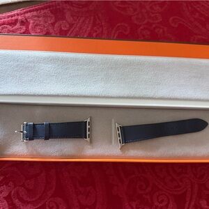 Hermès Apple Watch Navy Single Tour band